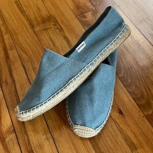Soludos Blue Denim Espadrilles Women’s Size 9
Jute Rope